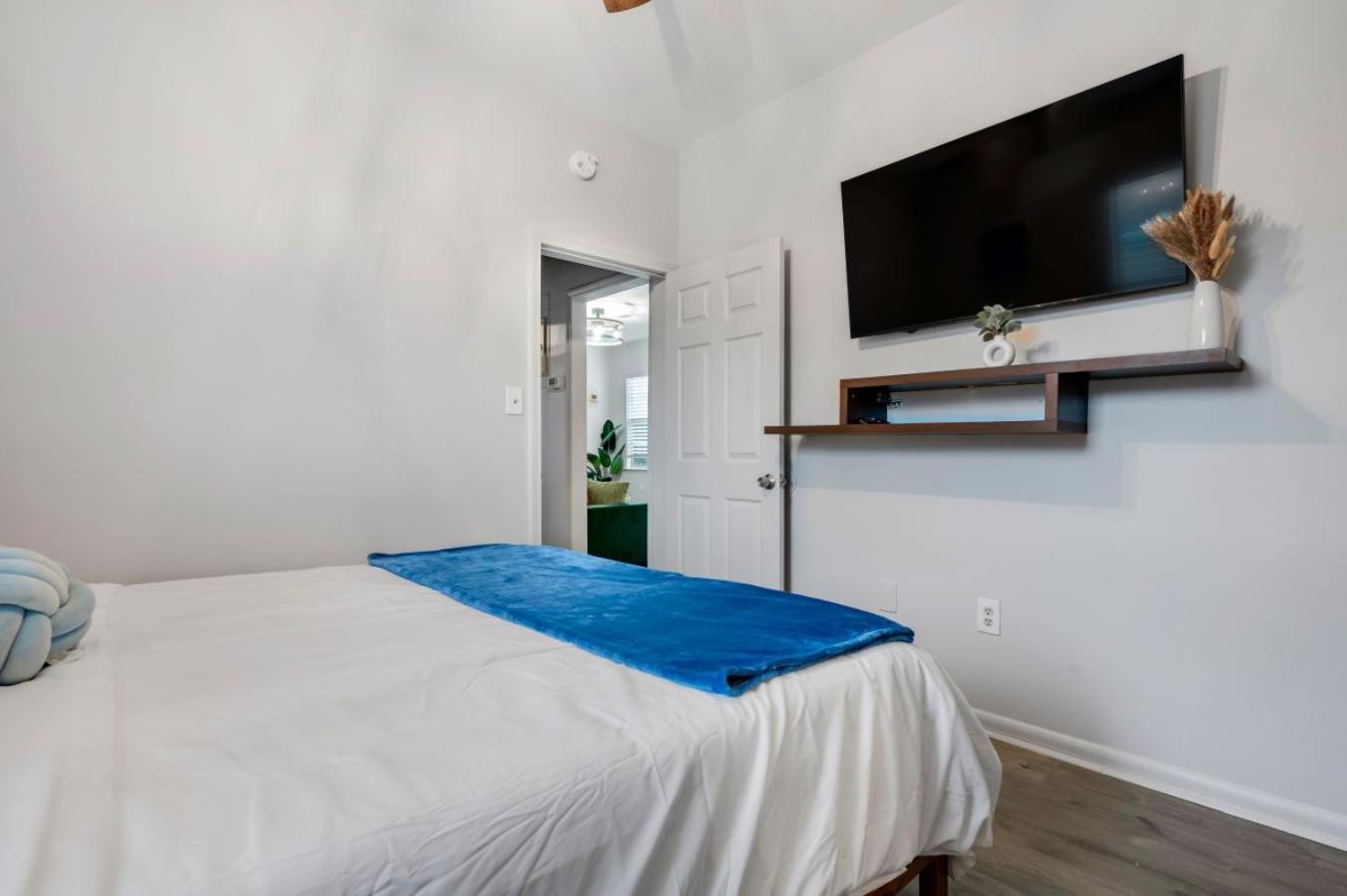 5Min To River Street, Dt - Spacious - Free Parking Savannah Bagian luar foto