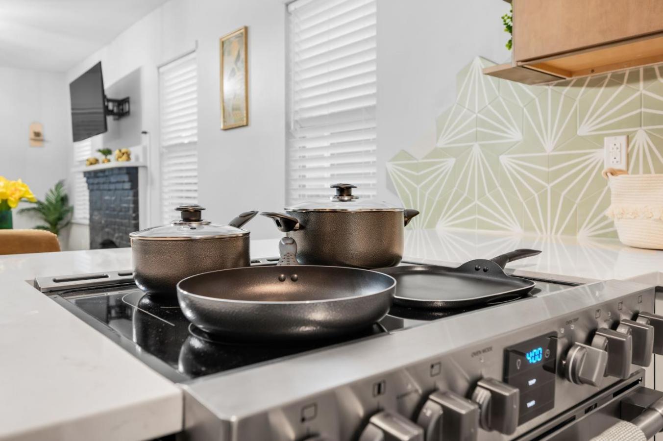 5Min To River Street, Dt - Spacious - Free Parking Savannah Bagian luar foto