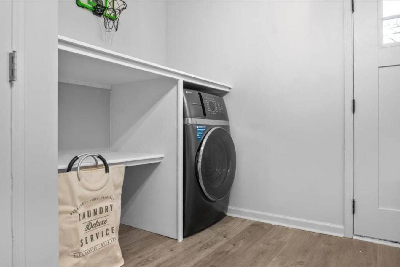 5Min To River Street, Dt - Spacious - Free Parking Savannah Bagian luar foto