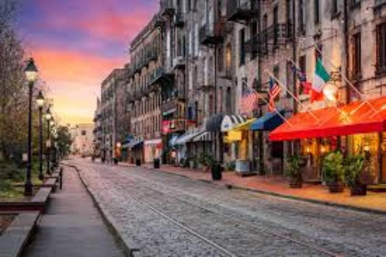 5Min To River Street, Dt - Spacious - Free Parking Savannah Bagian luar foto